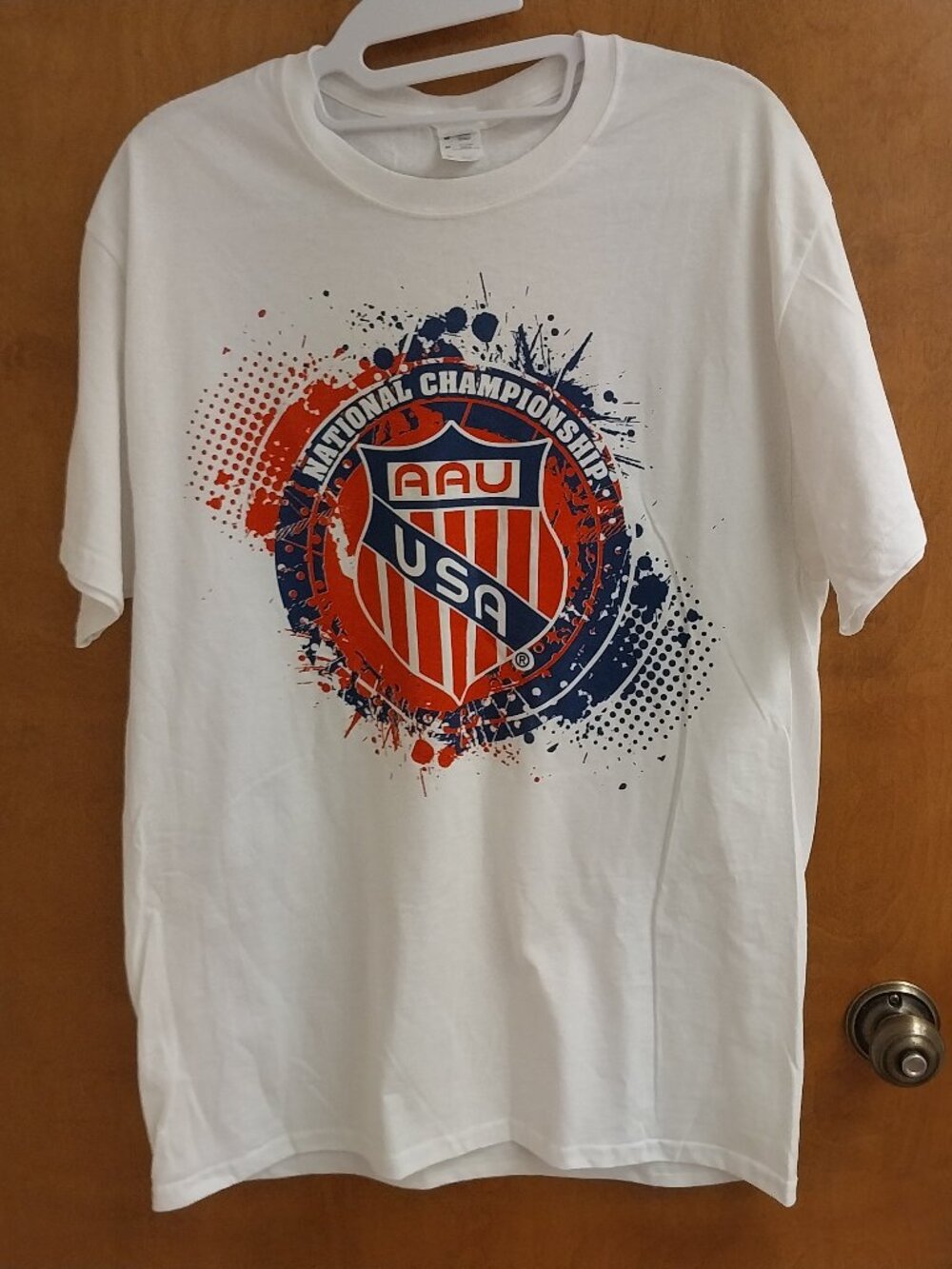 AAU USA CHAMPIONSHIPS TEE SHIRT SIZE M LIKE NEW!!